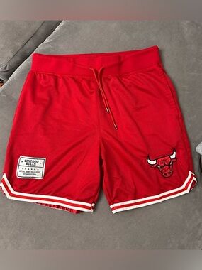 Chicago Bulls NBA Team Red Ultra GAME Basketball Shorts size Men's XL